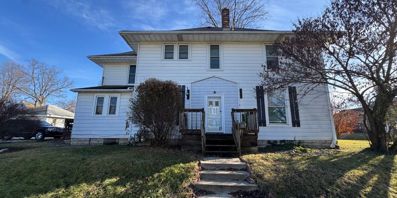 Kokomo Apartment: 930 W Sycamore St