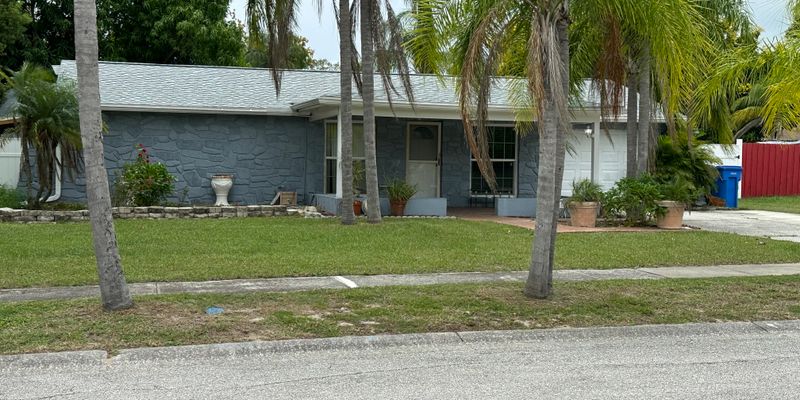 Brandon House: 802 Valley Hill Dr