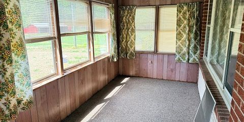 oakwood front porch.jpg