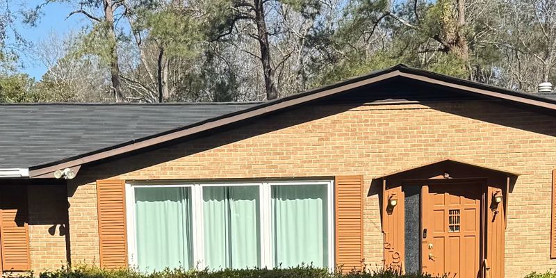 Columbia House: 149 Kensington Rd
