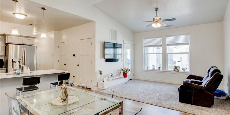 Saratoga Springs House: 1776 West New Castle Ln Unit A302