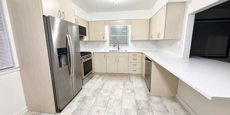 Kenosha House: 4535 40th Ave