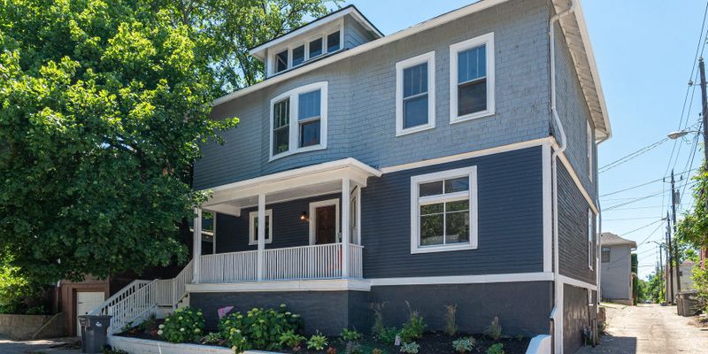 Indianapolis House: 115 Charlotte Pl