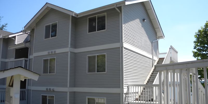 Bremerton House: 2257 Skyline Ln