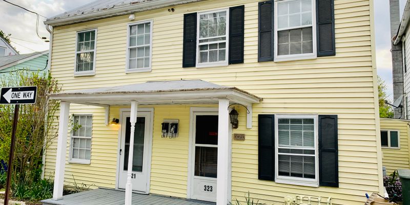 Shippensburg House: 321 East Burd Street