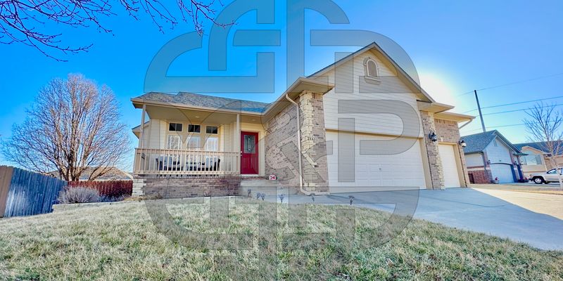 Derby House: 2113 Timber Ln