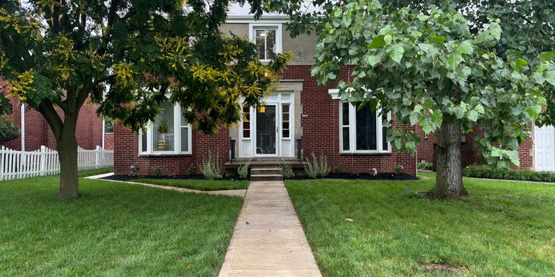 Columbus Apartment: 1798 Northwest Blvd