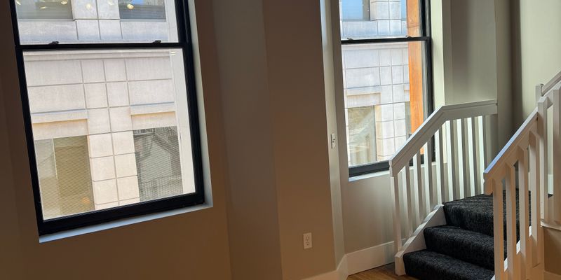 Hamilton Apartment: 20 S 3rd St