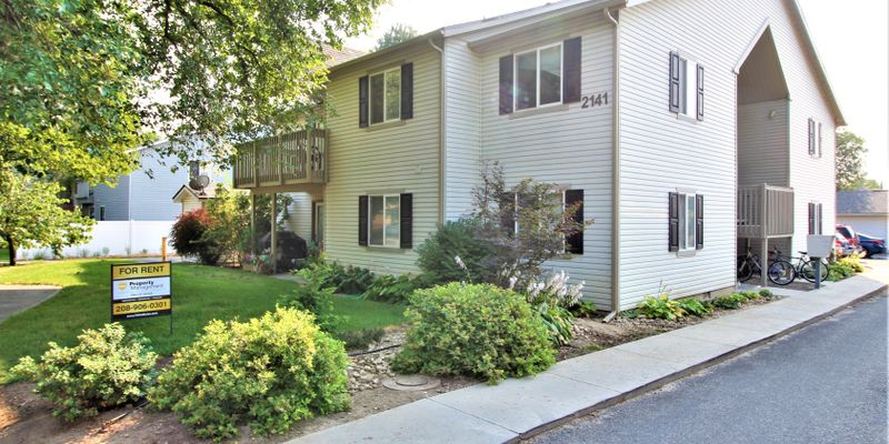 Boise Apartment: 2141 S Stephen Ave