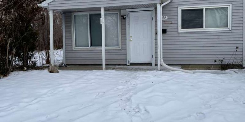 Detroit House: 9558 Meyers Rd