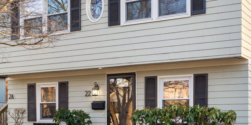 North Andover Apartment: 22 Autran Ave