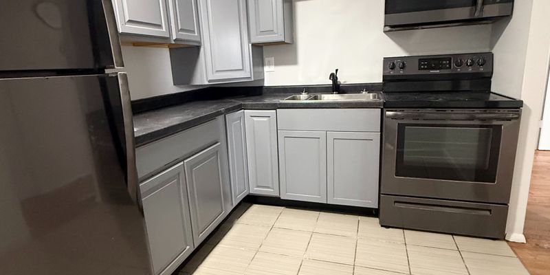 Cincinnati Apartment: 2969 Four Towers Dr