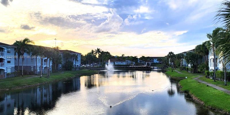 Pembroke Pines Apartment: 150 NW 96th Ave