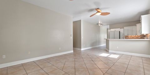 17-web-or-mls-3804-n-arlington-ave.jpg