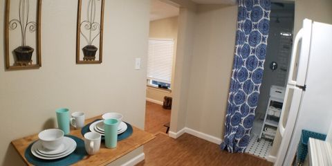 719c Kitchen 5.jpg