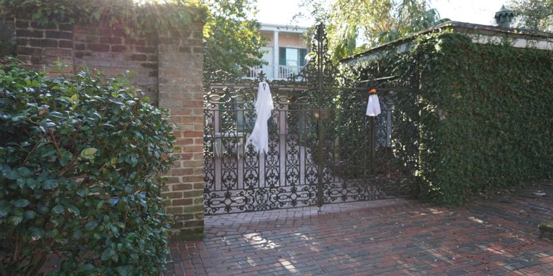 Mobile Apartment: 253 North Jackson Street