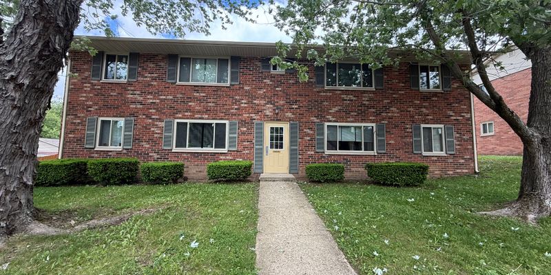 Richmond Apartment: 1928 SW E St