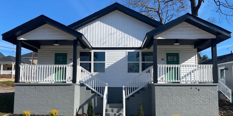 Greenville Multiplex: 1 Ladson St