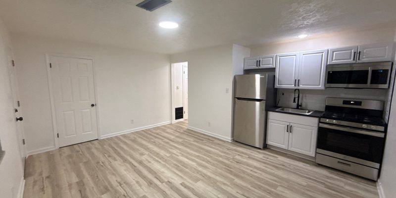 Cincinnati Apartment: 3912 Kirkup Ave
