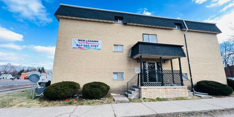 Detroit Apartment: 24651 W McNichols Rd