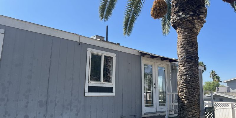 Lake Elsinore House: 17470 Haynes Ave