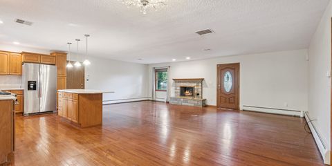 06-116 306 Virginia St.jpg