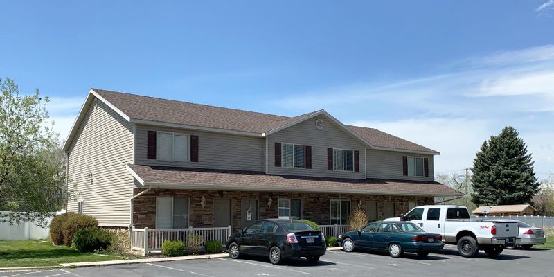 Morgan Townhome: 88 E 250N