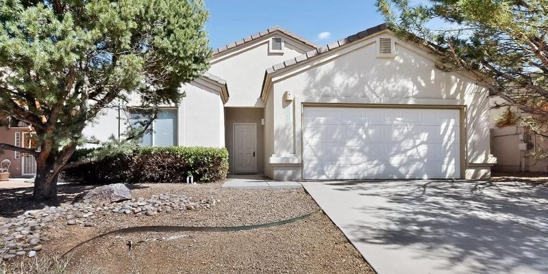 Albuquerque House: 3812 Pinon Jay Ct NW