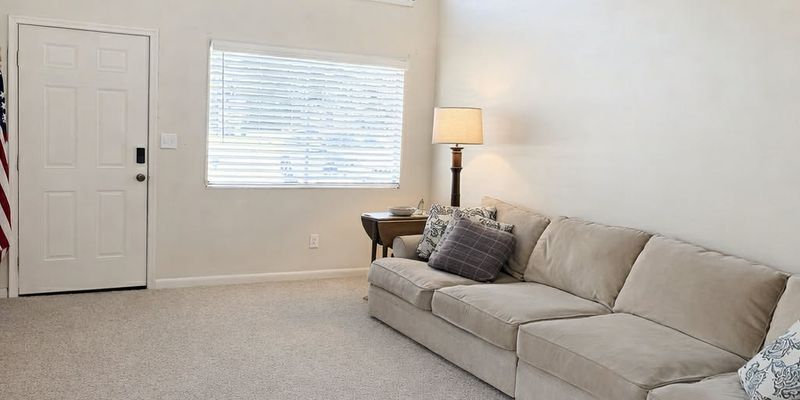 Myrtle Beach House: 619 36th Ave N