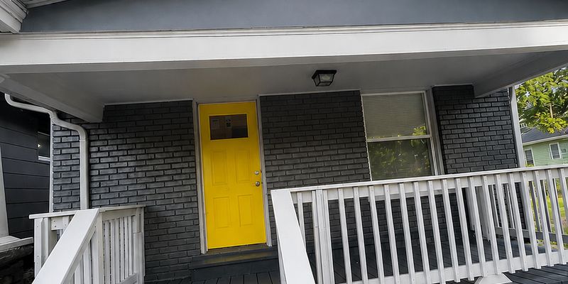 Kansas City House: 4119 Forest Ave