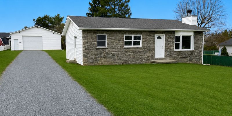 Martinsburg House: 28 Amandas Way