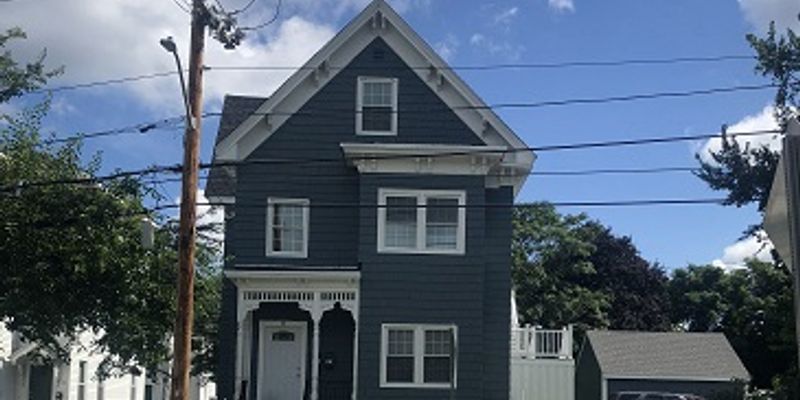 Lowell Apartment: 28 Wilder Street