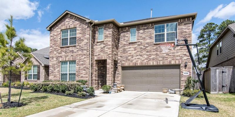 Spring House: 9738 Birdsnest Ct