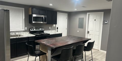 KITCHEN 923.jpg