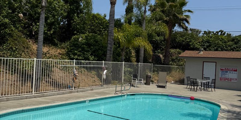 San Diego Apartment: 2235 Saipan Dr #7 Rental Office