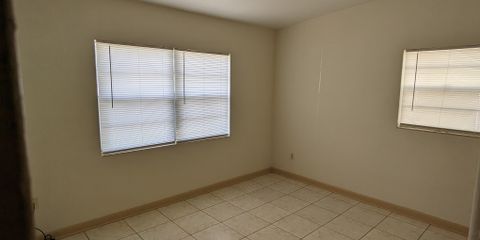 PXL_20230525_204115565.jpg PXL_20230525_204115565.jpg