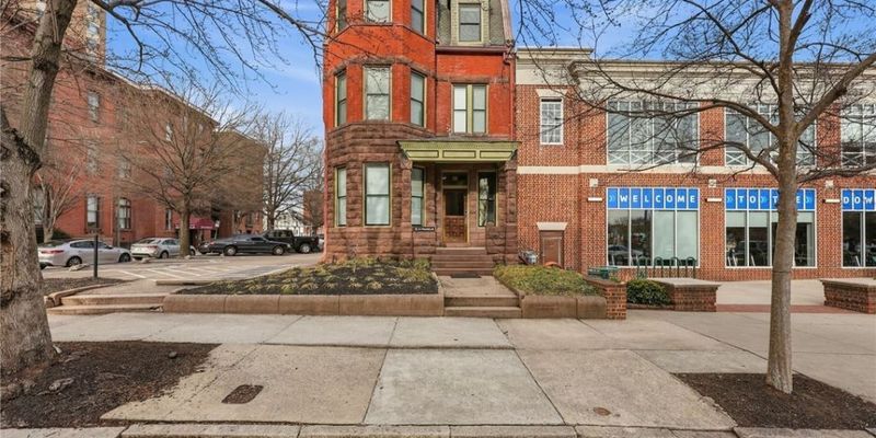 Richmond Apartment: 18 W Franklin St