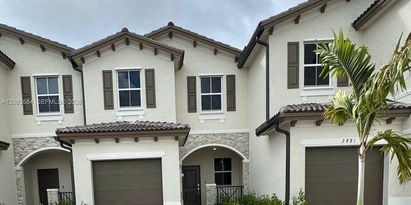 Homestead House: 2877 SE 24th Terrace