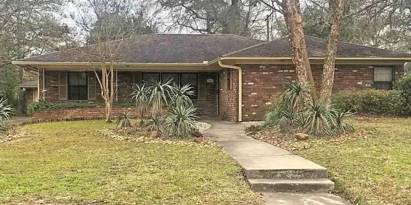 Beaumont House: 1010 21st St