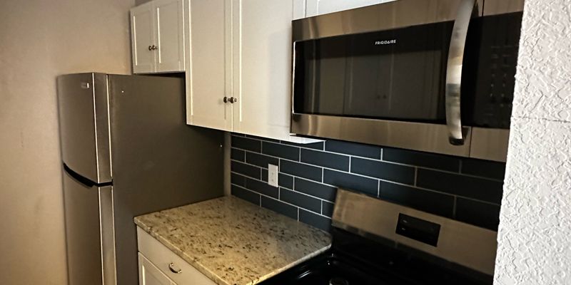 Tahlequah Condo: 1200 Cedar Ave