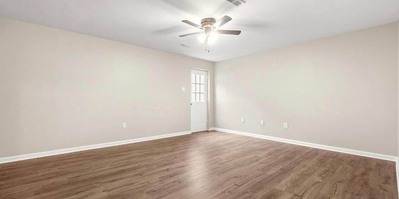 Frederick House: 1149 Daffodil Dr