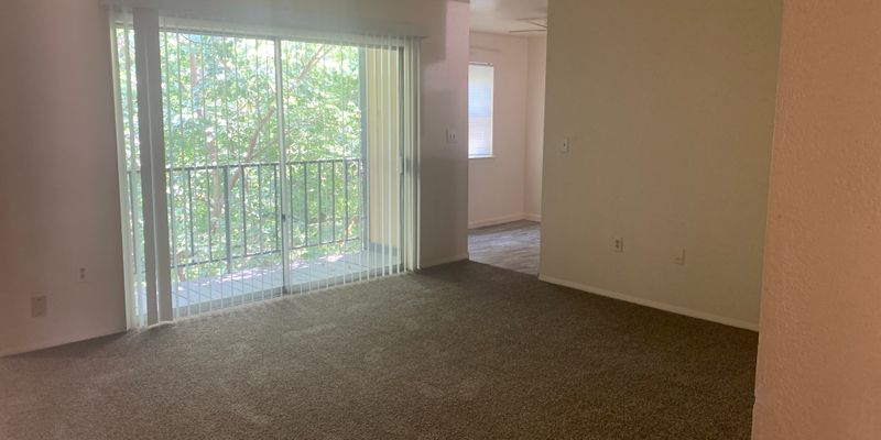 Tulsa Apartment: 4811 S Jackson Ave