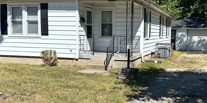 Louisville House: 2421 Mercer Ave