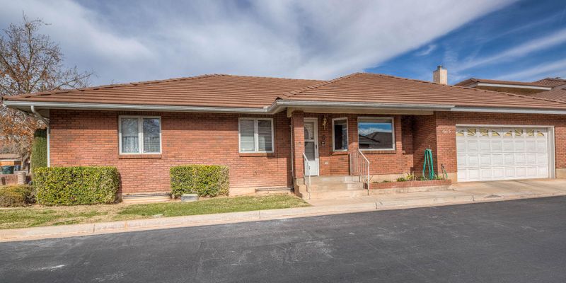 St. George House: 615 E 160 S