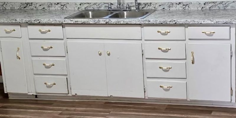 Purcell House: 421 W Madison St