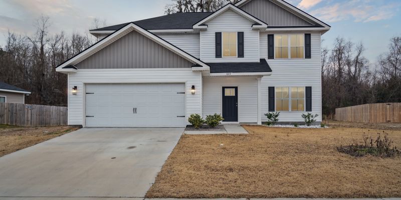 Hinesville House: 601 Meloney Dr