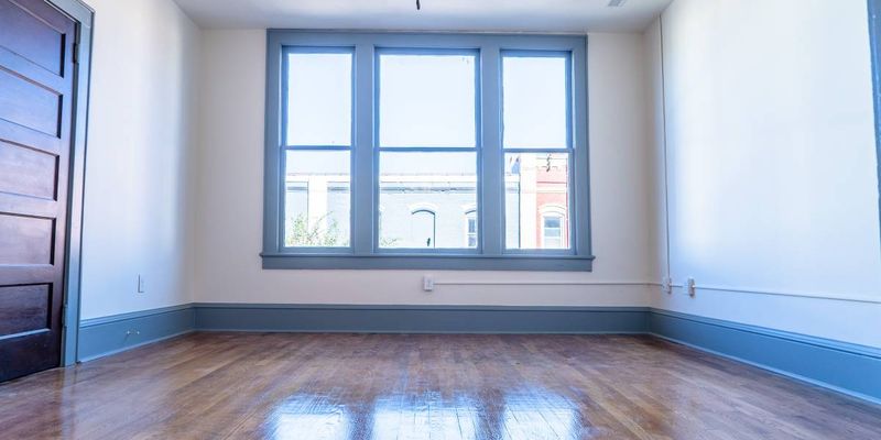 Pulaski House: 87 A West Main St