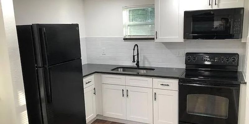 St. Petersburg Apartment: 800 15th Ave S