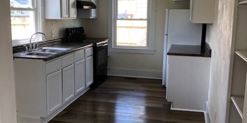 Beloit House: 1750 Pine St