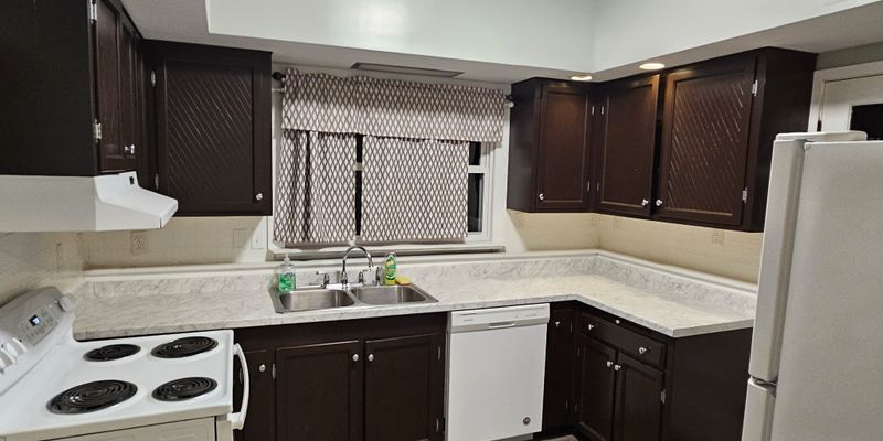 Jamestown Apartment: 511 Fairmount Ave